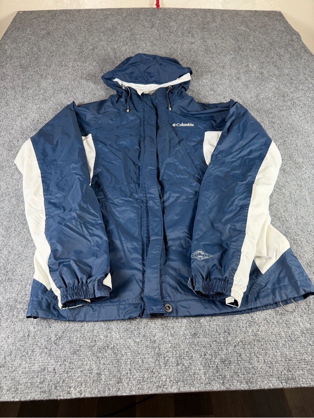 Columbia rain jacket women’s large blue white windbreaker hooded Omni Tech shell